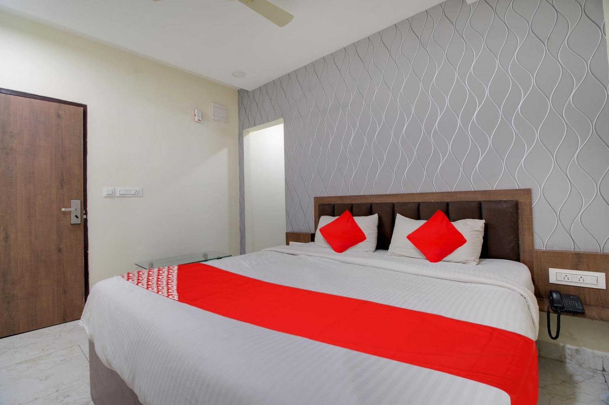 Hotel O Elite Fortune Inn Guntūr Екстериор снимка